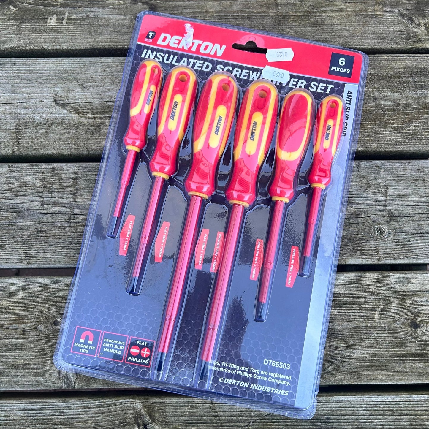 Insulated Screwdriver Set of 6 - Cleaning Products UK