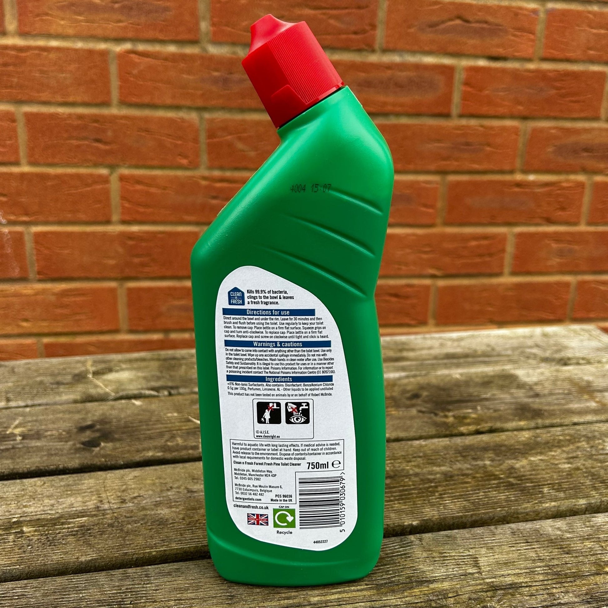 Pine Toilet Cleaner 750ml - Cleaning Products UK