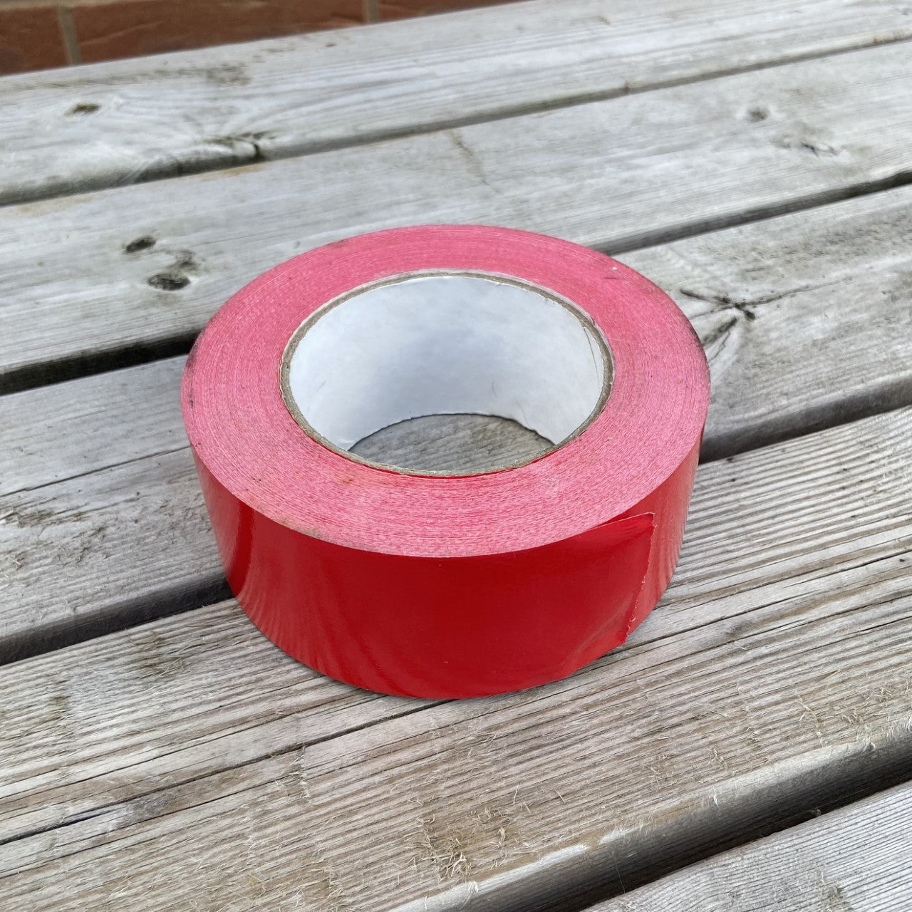 Red Trust Seal Cloth 48mm - Cleaning Products UK