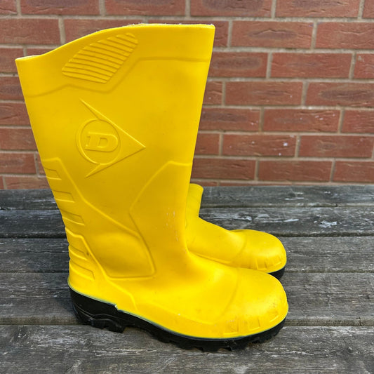 Size 5 Dunlop Yellow Wellies - Cleaning Products UK