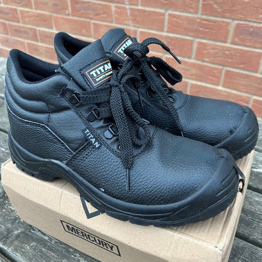 Size 8 Titan Mecury Safety Boots - Cleaning Products UK