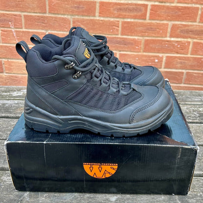 Size 9 Industrial Footwear Black Safety Boots - Cleaning Products UK
