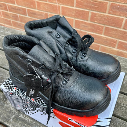 Size 9warrior safety boots - Cleaning Products UK