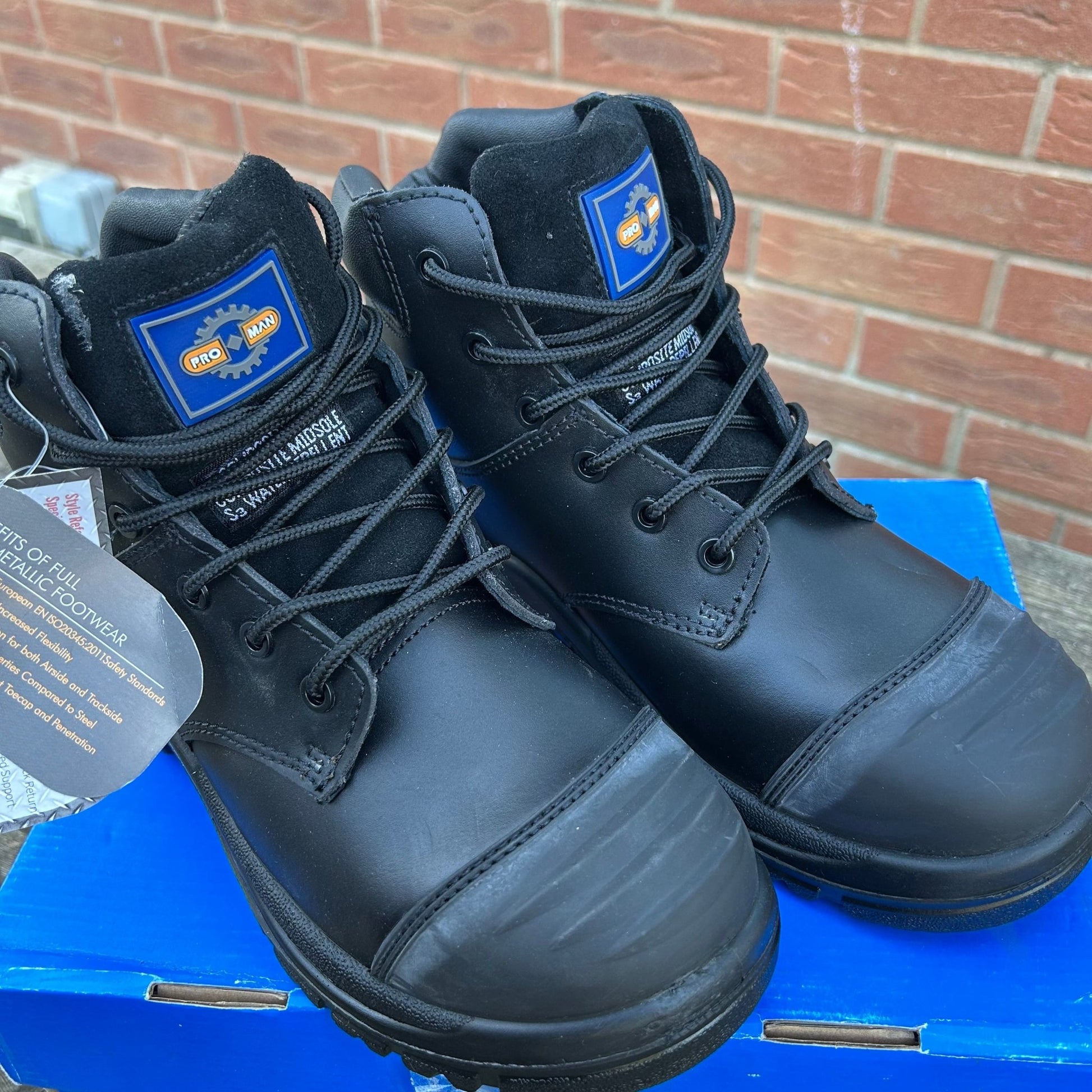 Water Repellent Boots – Size 7 (Clearance) - Cleaning Products UK