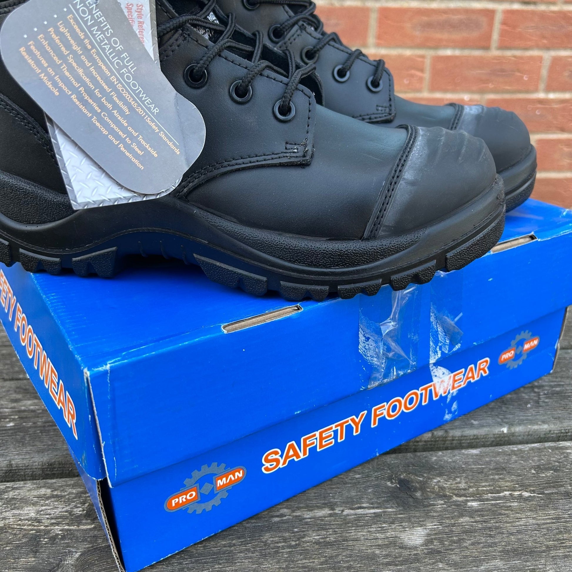 Water Repellent Boots – Size 7 (Clearance) - Cleaning Products UK
